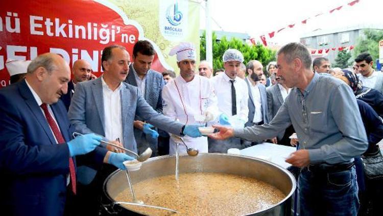 Bağcılar’da Aşure kazanı birlik ve beraberlik için kaynadı