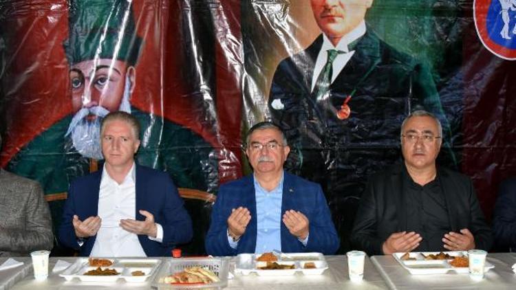 Bakan Yılmaz: Yeni üniversite giriş sistemi stresi azaltacak (2)