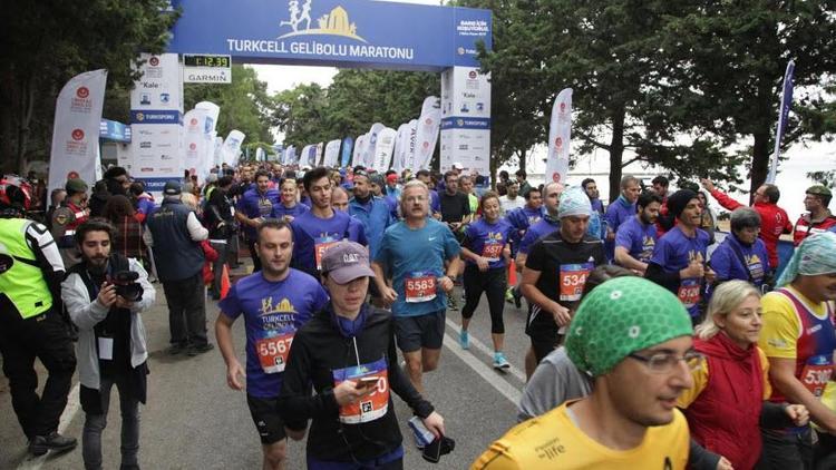 Turkcell Gelibolu Maratonu’nda binlerce kişi barış için koştu