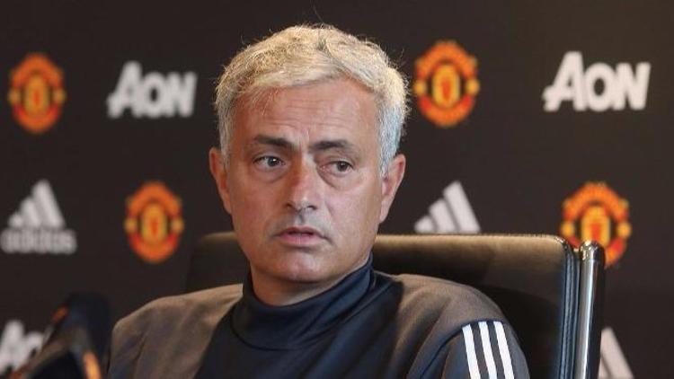 Mourinho: Efsane kelimesini çok kolay...