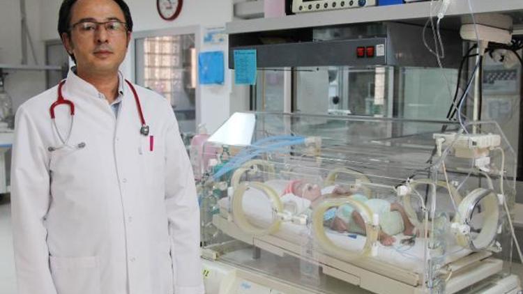 Kartal bebeğin doktoru Özfidan: 24 saat uğraştık ama kaybettik