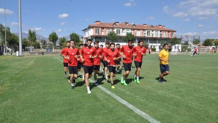 Nazilli Belediyesporda Ege derbisi öncesi sakatlık şoku