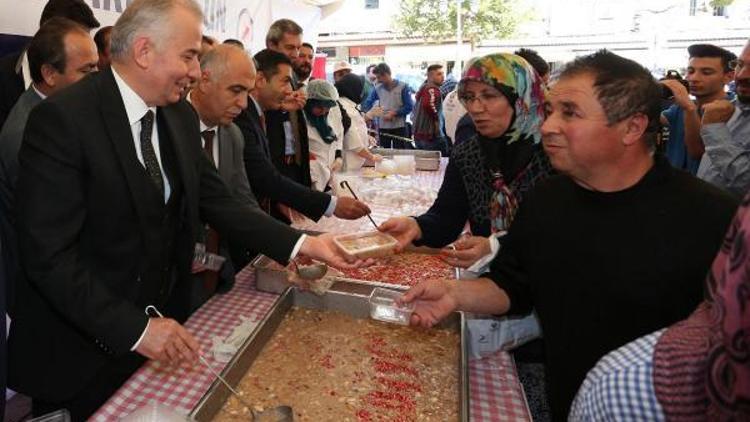 Aşureler protokolden