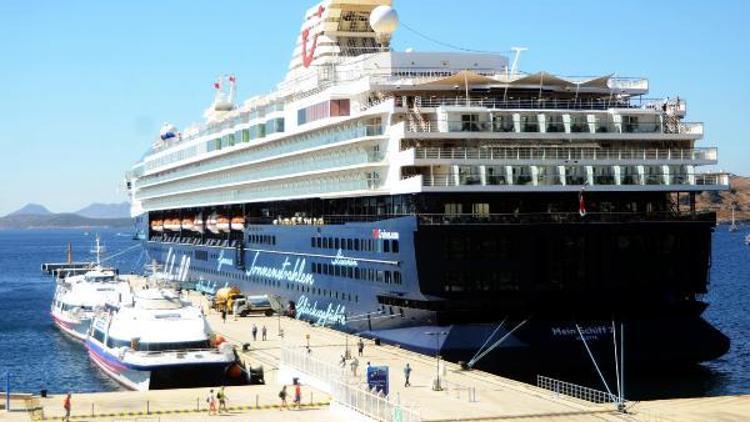 Mein Schiff 2, Bodruma 11inci seferini gerçekleştirdi