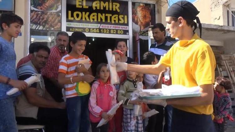 Suriyeden kaçıp Midyatta gelen Suriyeli lokanta açtı