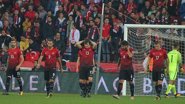 Milli Takım Eskişehirde dağıldı Dünya Kupası hayali sona erdi