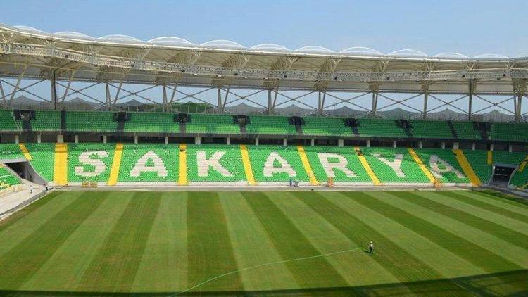 Sakaryaspor yeni stadında ilk maçına çıkıyor