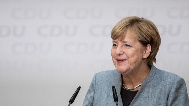 Merkel, okumayı gıdaya benzetti