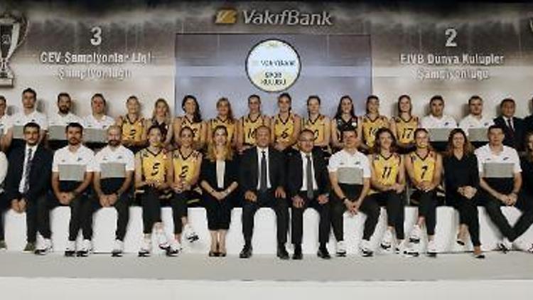 Son Avrupa ve Dünya Şampiyonu VakıfBank sezonu açtı