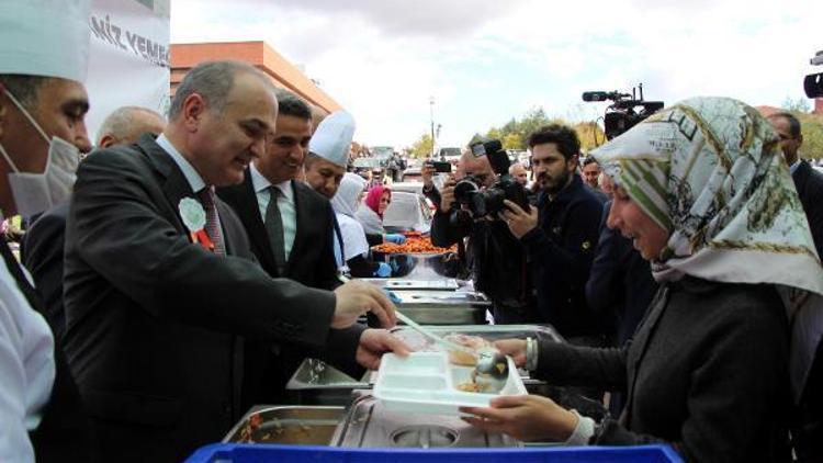 Bakan Özlü: Ar-Geye yatırım külfet değil, nimettir