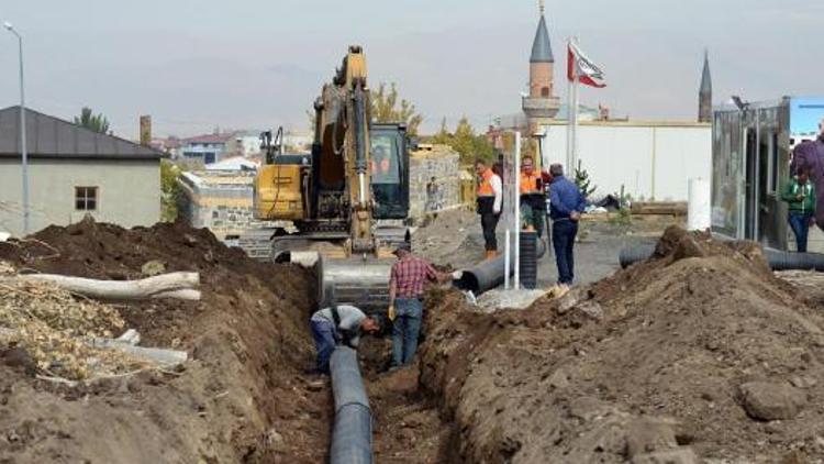 Üç Kümbetler projesinde çalışmalar sürüyor