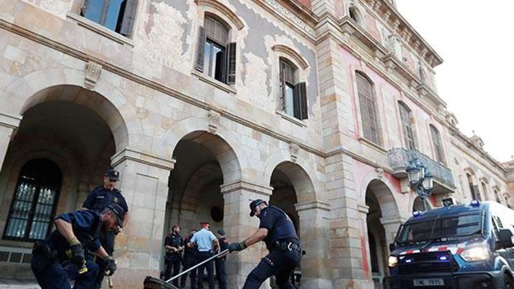 Katalonyada olağanüstü gün Güvenlik önlemleri üst seviyede