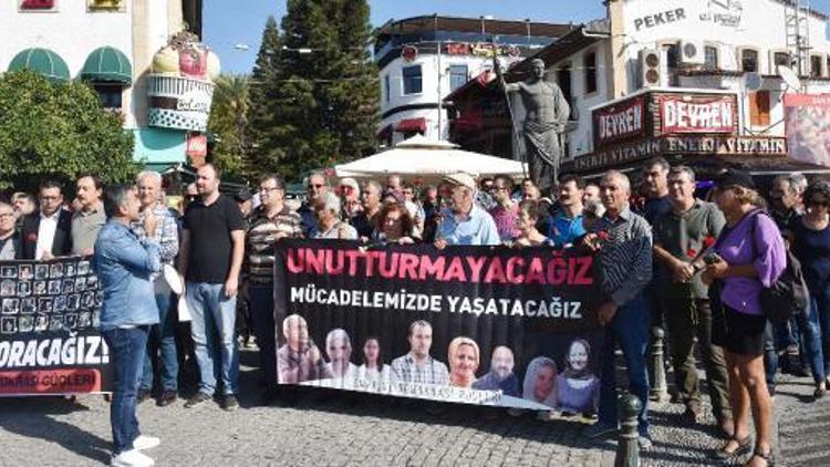 Ankaradaki patlamada ölenler Antalyada anıldı