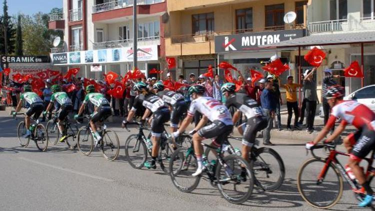 Cumhurbaşkanlığı Bisiklet Turu Alanya-Kemer etabıyla başladı (EK FOTOĞRAFLAR)