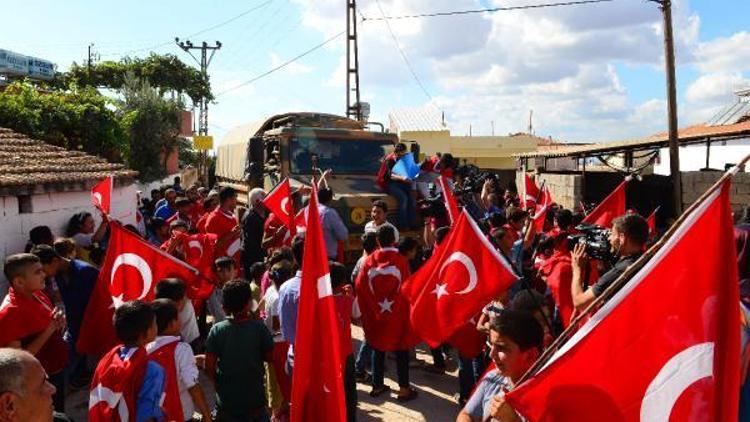 Sınırdaki evlere Türk bayrağı/Ek fotoğraflar