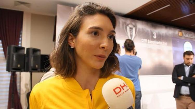 (özel) Vakıfbankın milli pasörü Naz Aydemir Akyol: Hedefimiz bütün kulvarda şampiyonluk