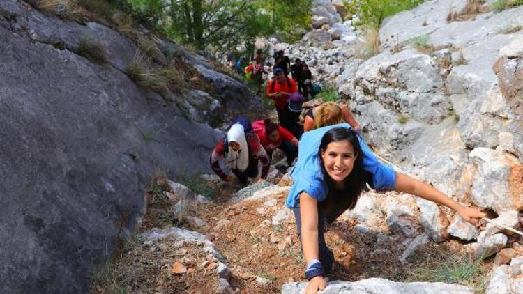 Doğaseverler Yanıkkaleyi keşfetti