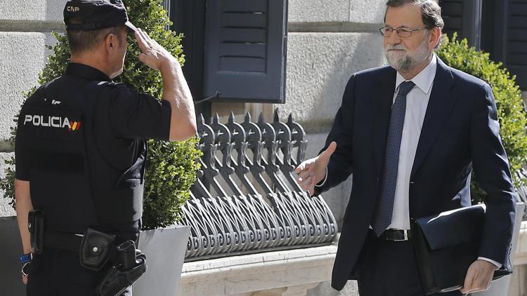 İspanya Katalonyaya diyalog kapısını kapattı