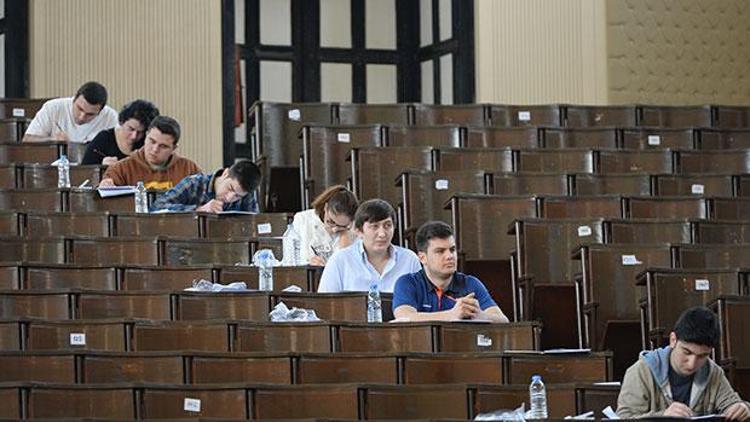 Üniversite adayları YKS’yi yorumladı: Aynı günde birden fazla sınav yorucu