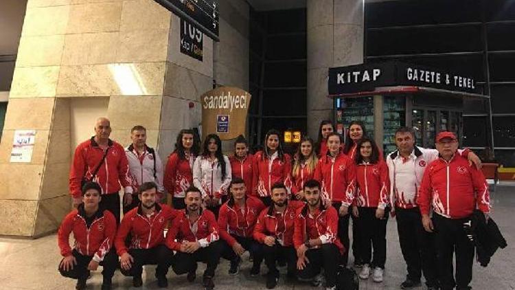 Avrupa Halter Şampiyonasına katılacak olan Gençler ve 23 Yaş Altı Milli Takımı Arnavutluka gitti