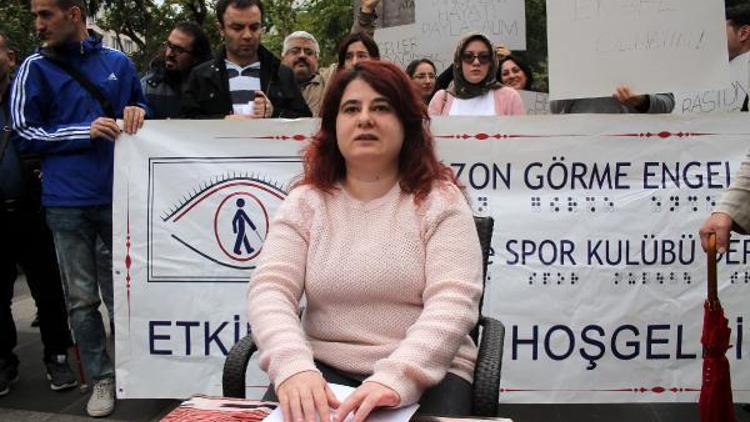 Trabzon’da görme engellilerden farkındalık yürüyüşü