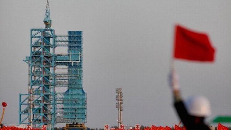 Çinin uzay istasyonu Dünyaya düşecek