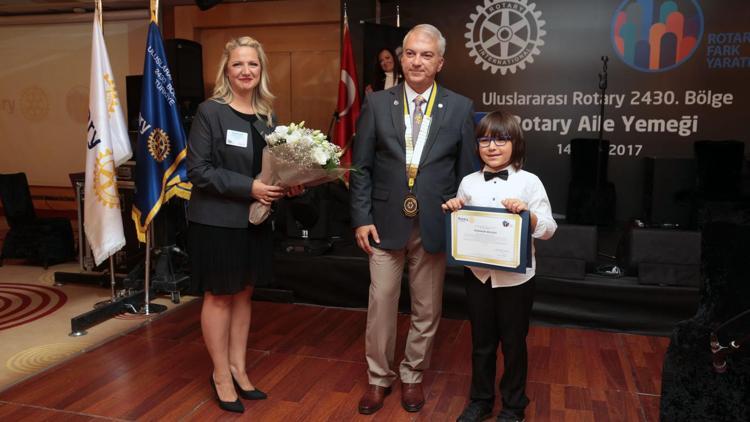 Rotary’den yardım yemeği