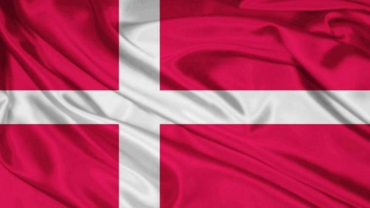 Danimarka’da uçak düştü, 2 kişi hayatını kaybetti