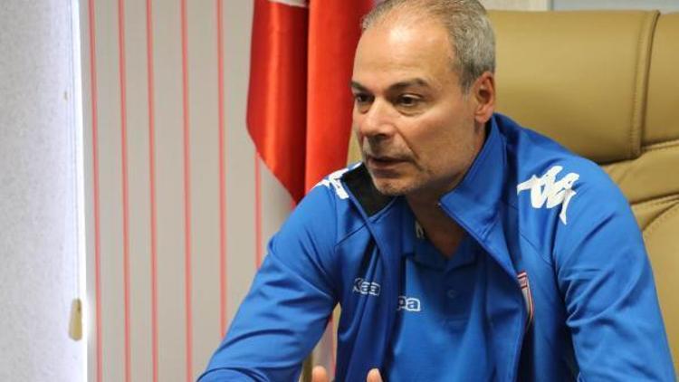 Samsunspor Teknik Direktörü Engin İpekoğlu: Türk futbolunun genel sıkıntısı yan toplar