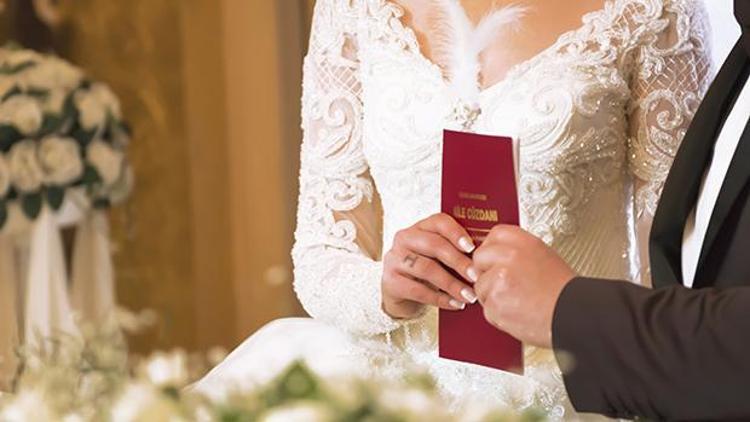 Müftülere nikah kıyma yetkisi verildi