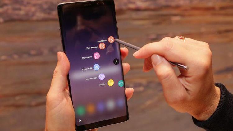 Samsung Türkiye Başkan Yardımcısı Tansu Yeğen: Galaxy Note 8 ön siparişte rekor kırdı