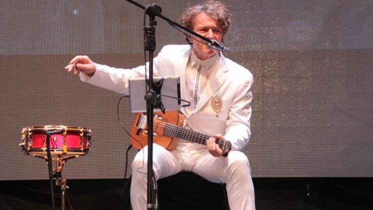 Goran Bregoviç, Serikte konser verdi