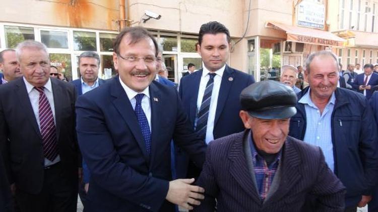 Başbakan Yardımcısı Çavuşoğlu: Türkiye, terör grupları tarafından kuşatılmak isteniyor