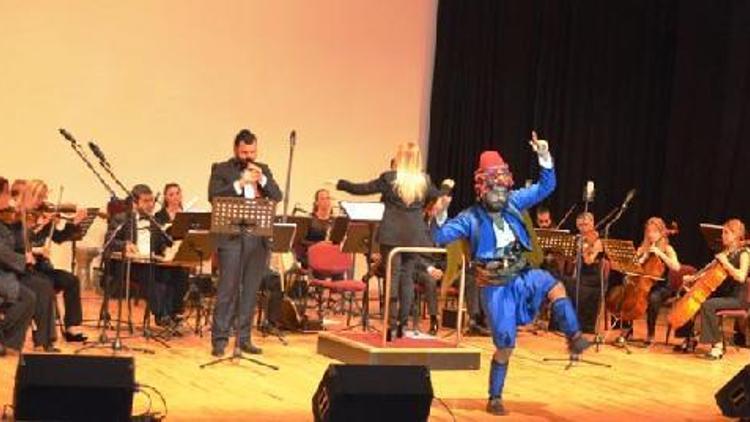 İpek Yolu Orkestrasıdan Kuşadasında konser