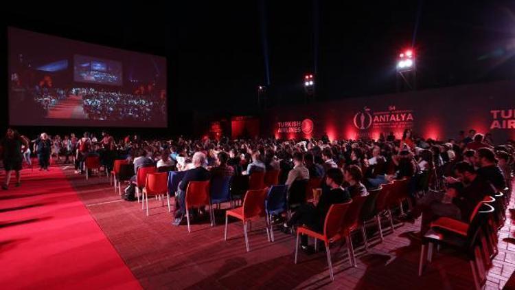 Antalyada yarım kalan yarışma film için açıklama: Hatalı kopya gönderildi