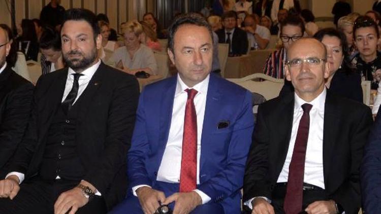 Bakan Şimşeke inşaat sektörünü anlattı