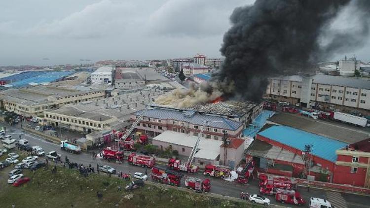 (Hava fotoğraflarıyla) - Beylikdüzünde fabrika yangını (2)