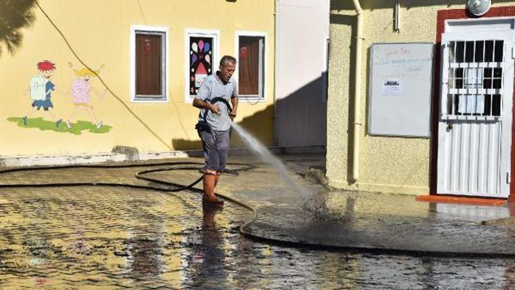 Dikili Belediyesinden okullara destek