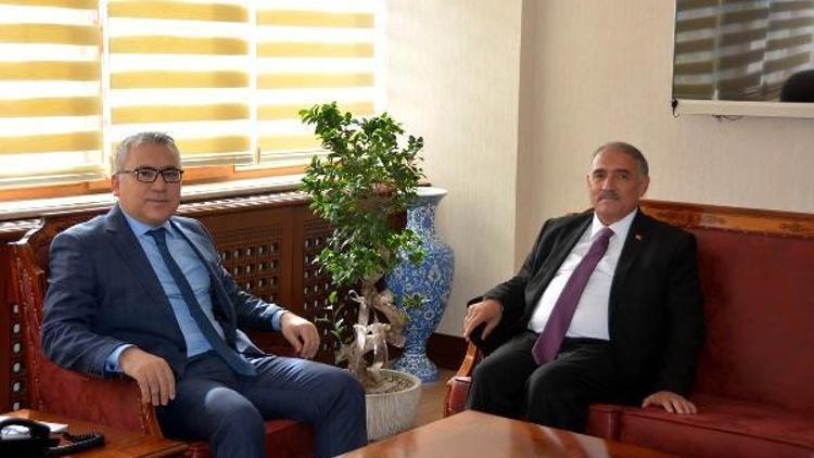Yeni Başkan Rifat Özkan, Vali Şimşek’i ziyaret etti