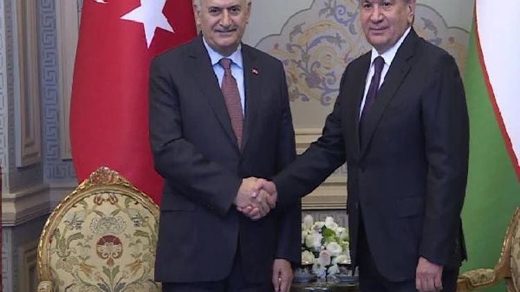 Başbakan Yıldırım Özbekistan Cumhurbaşkanı Mirziyoyev ile görüşüyor