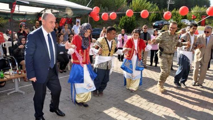 Engelli öğrenciler Cumhuriyet Bayramını coşkuyla kutladı