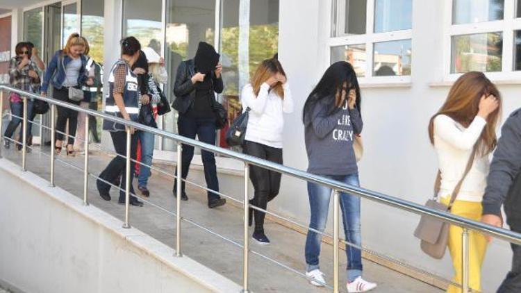 Trabzonda fuhuş operasyonu: 84 gözaltı