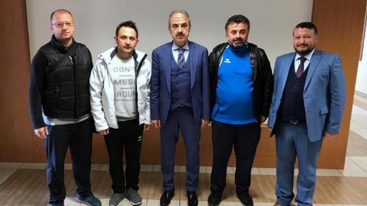 Çankırı Belediyesi, milli halterci Ömer Öz ile anlaştı
