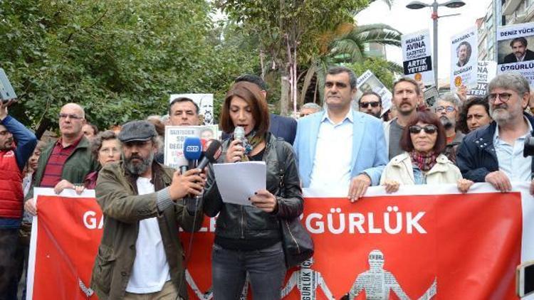 Kadıköyde Tutuklu Gazeteciler İçin Özgürlük yürüyüşü
