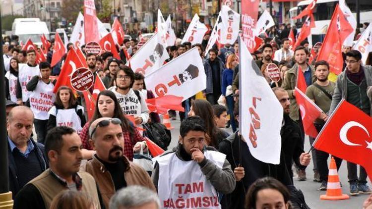 TGBden Sivasta İstiklal Yürüyüşü