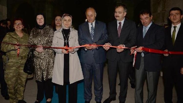 Erzurumda tezhip ve minyatür sergisi açıldı