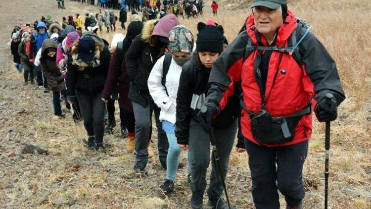 Palandökenin zirvesine Cumhuriyet Tırmanışı