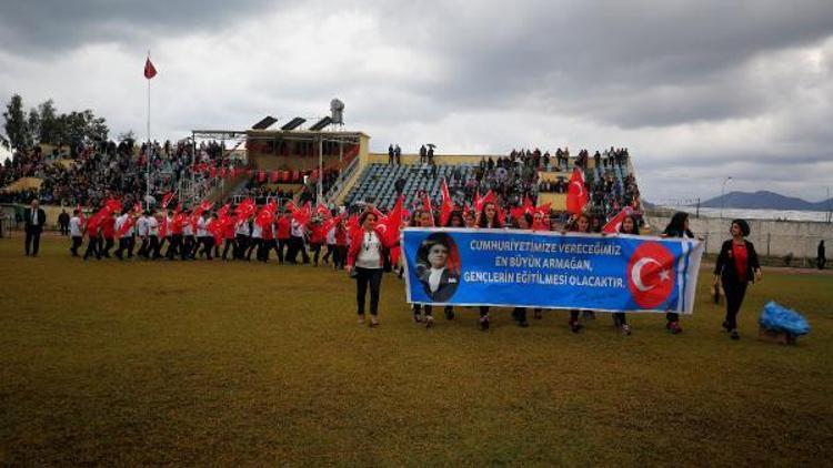 29 Ekim Cumhuriyet Bayramı ilçelerde de kutlandı