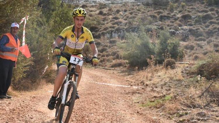 Altınözü Zeytin Kupası Dağ Bisiklet Yarışması yapıldı