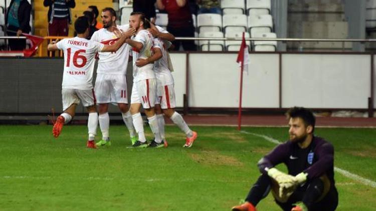 Türkiye İşitme Engelliler Milli Takımı, İngiltereyi 5-0 yendi